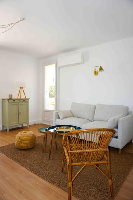 Panisse - Parking - Clim - Wifi Apartment